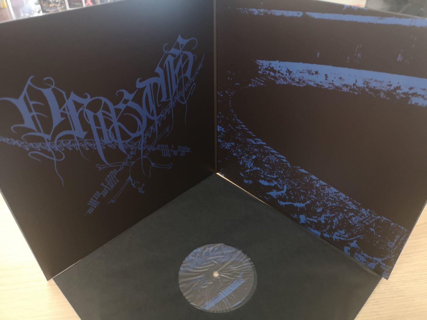 Drastus "La Croix de Sang" NEW Re w/ Insert