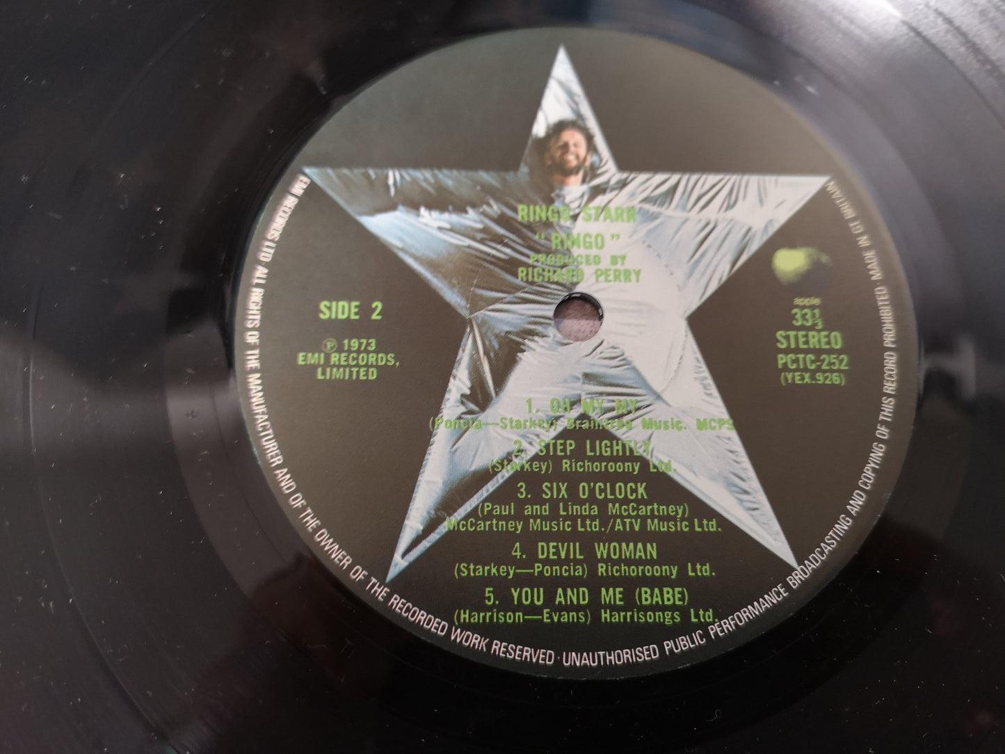 Ringo Starr "Ringo" Orig UK 1973 EX/EX (w/ 20 Pages Booklet)