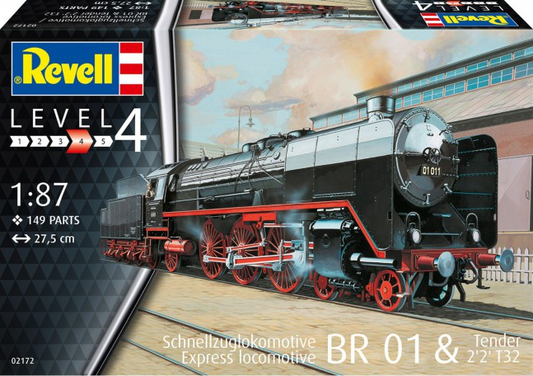 Schnellzuglokomotive BR 01 & Tender 2'2' T32 Express Locomotive - REVELL 1/87