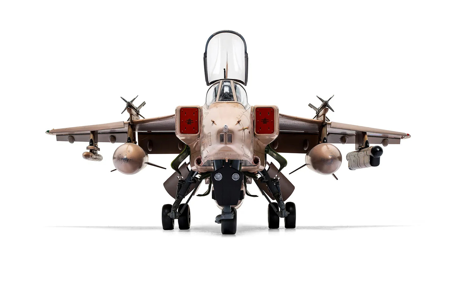 SEPECAT Jaguar GR.1/GR.1A - AIRFIX 1/48