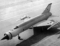 Mikoyan E-152M - MODELSVIT 1/72