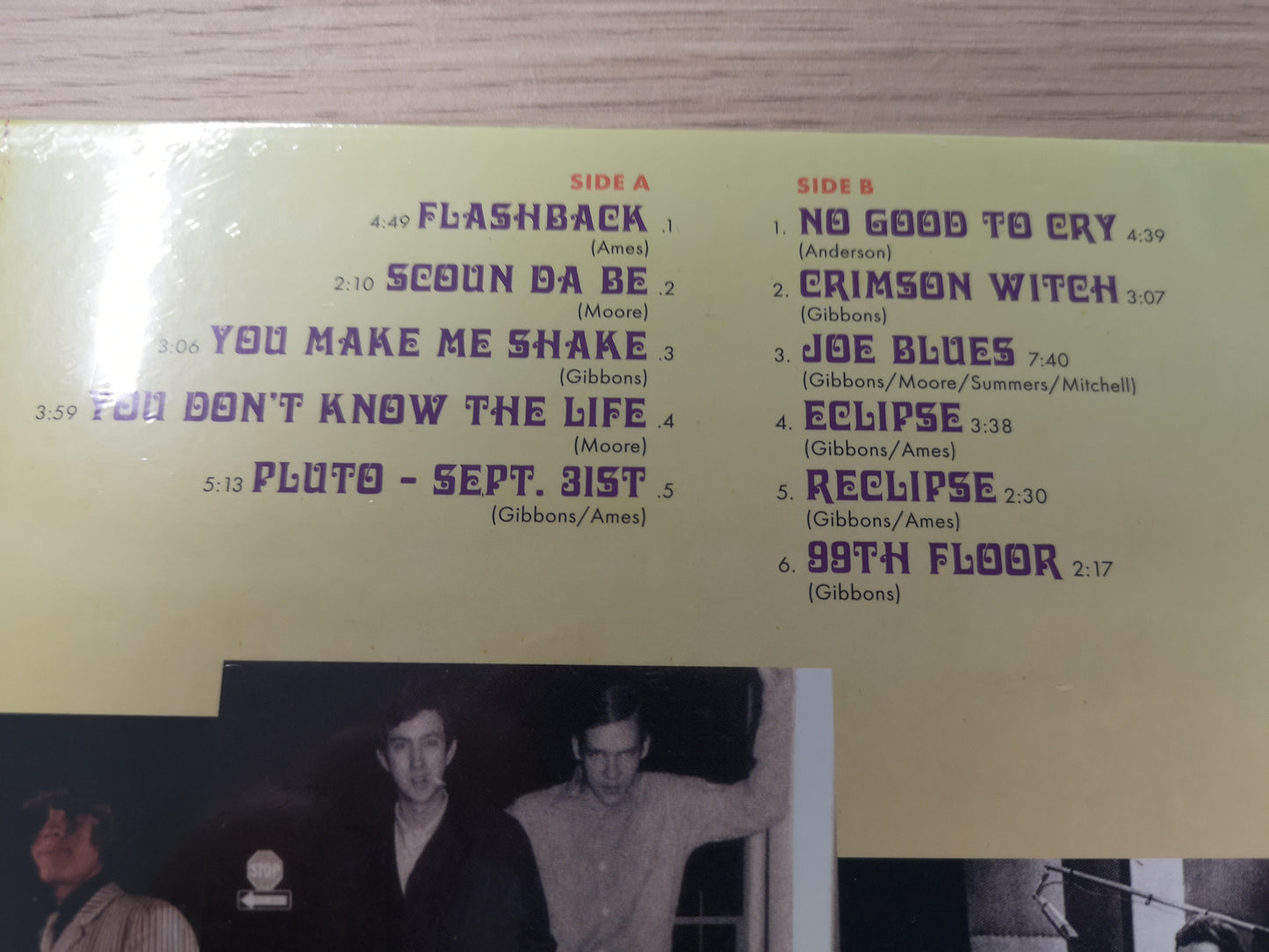 Moving Sidewalks "Flash" Re Sealed 2012 +1 Bonus Track