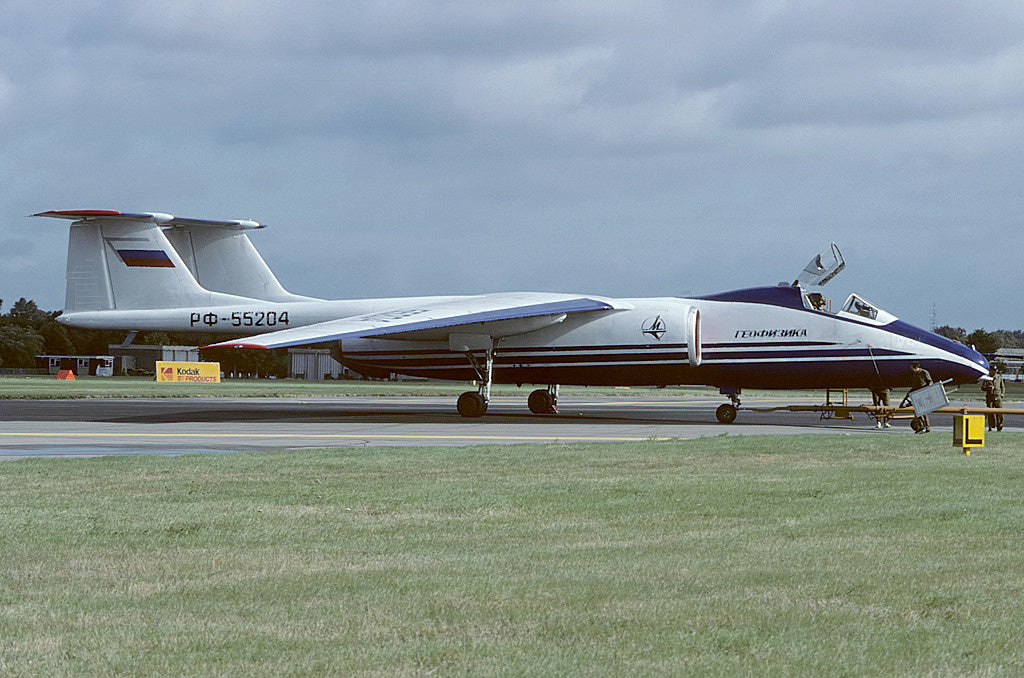 Myasishchev M-55 "Geophysica" - MODELSVIT 1/72