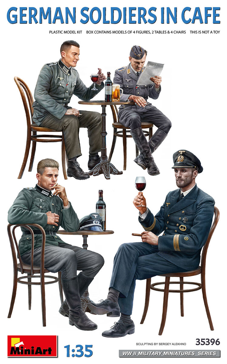 German Soldiers in Cafe - MINIART 1/35