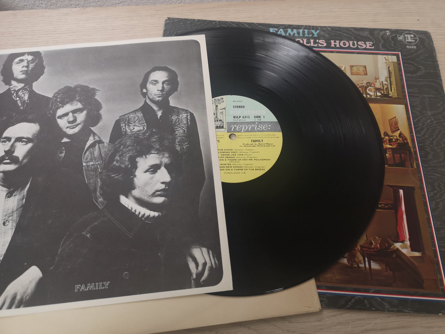 Family "Music in a Doll's House" Orig UK 1968 VG++/VG++ (w/ Insert)