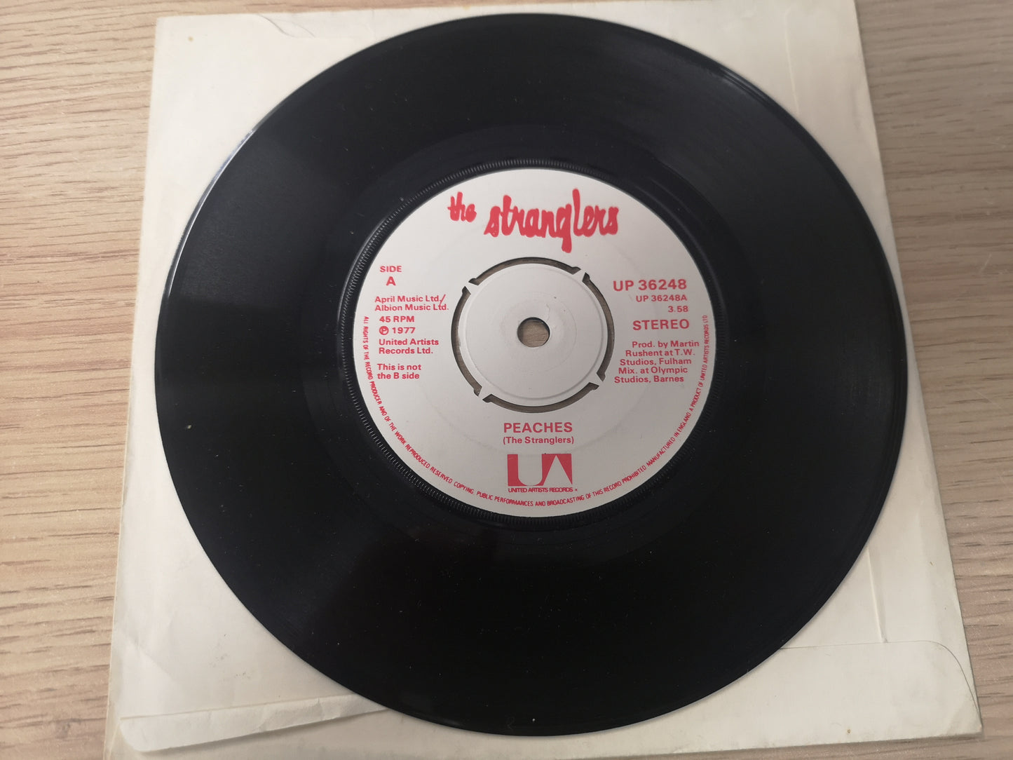 Stranglers "Go Buddy Go" Orig UK 1977 EX (7" Single - B-Side "Peaches")