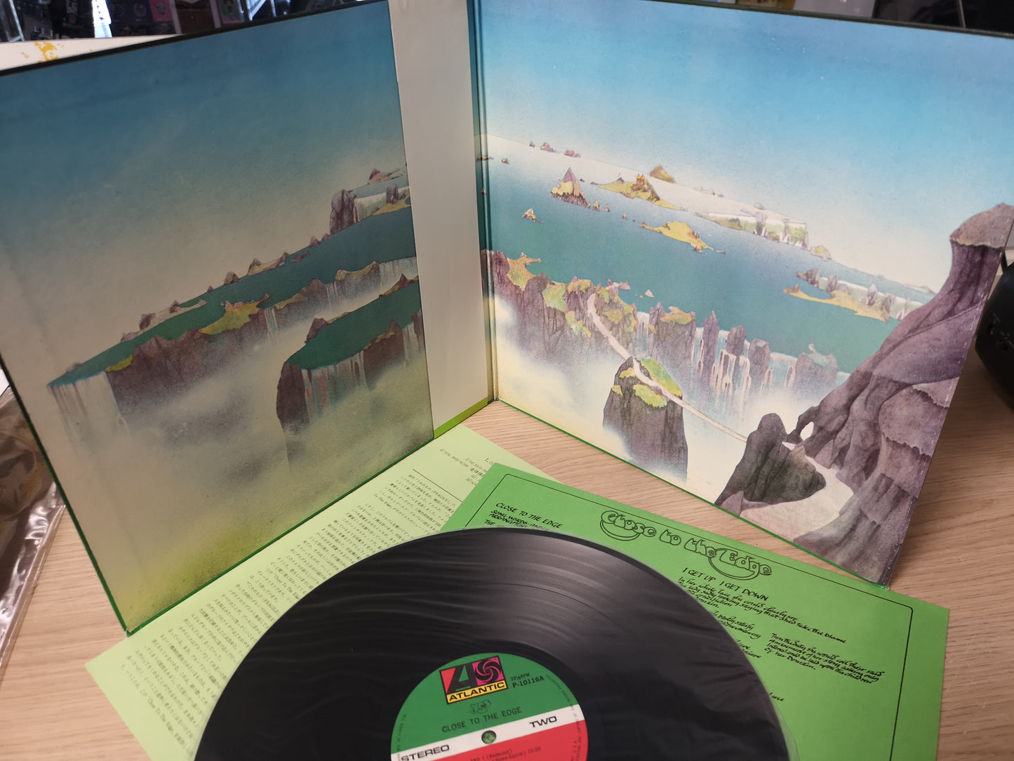 Yes "Close to the Edge" Orig Japan 1976 (2nd Edit.) M-/M- Obi & Inserts