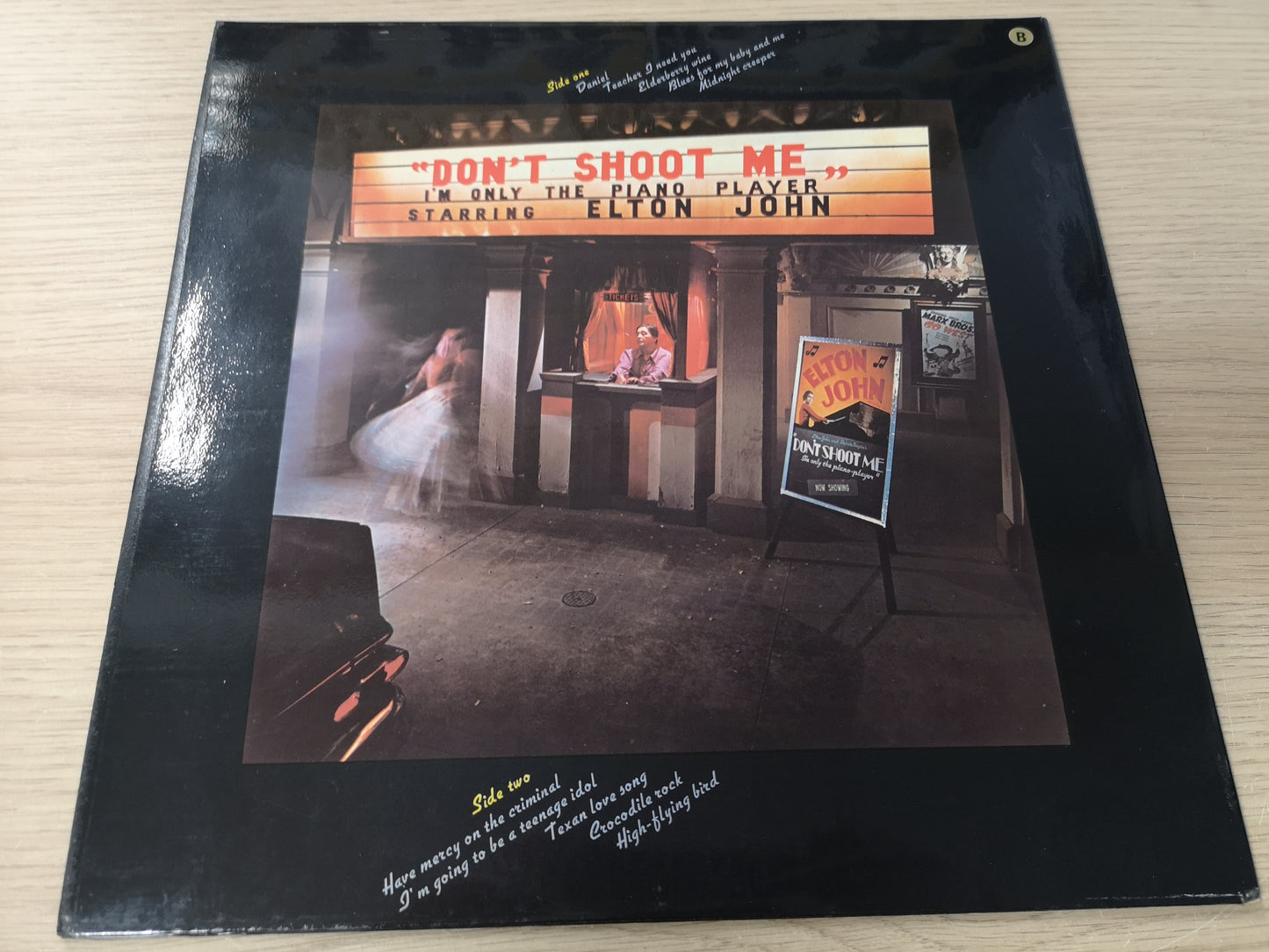 Elton John "Don't Shoot Me" Orig France 1973 EX/M- (No Booklet)