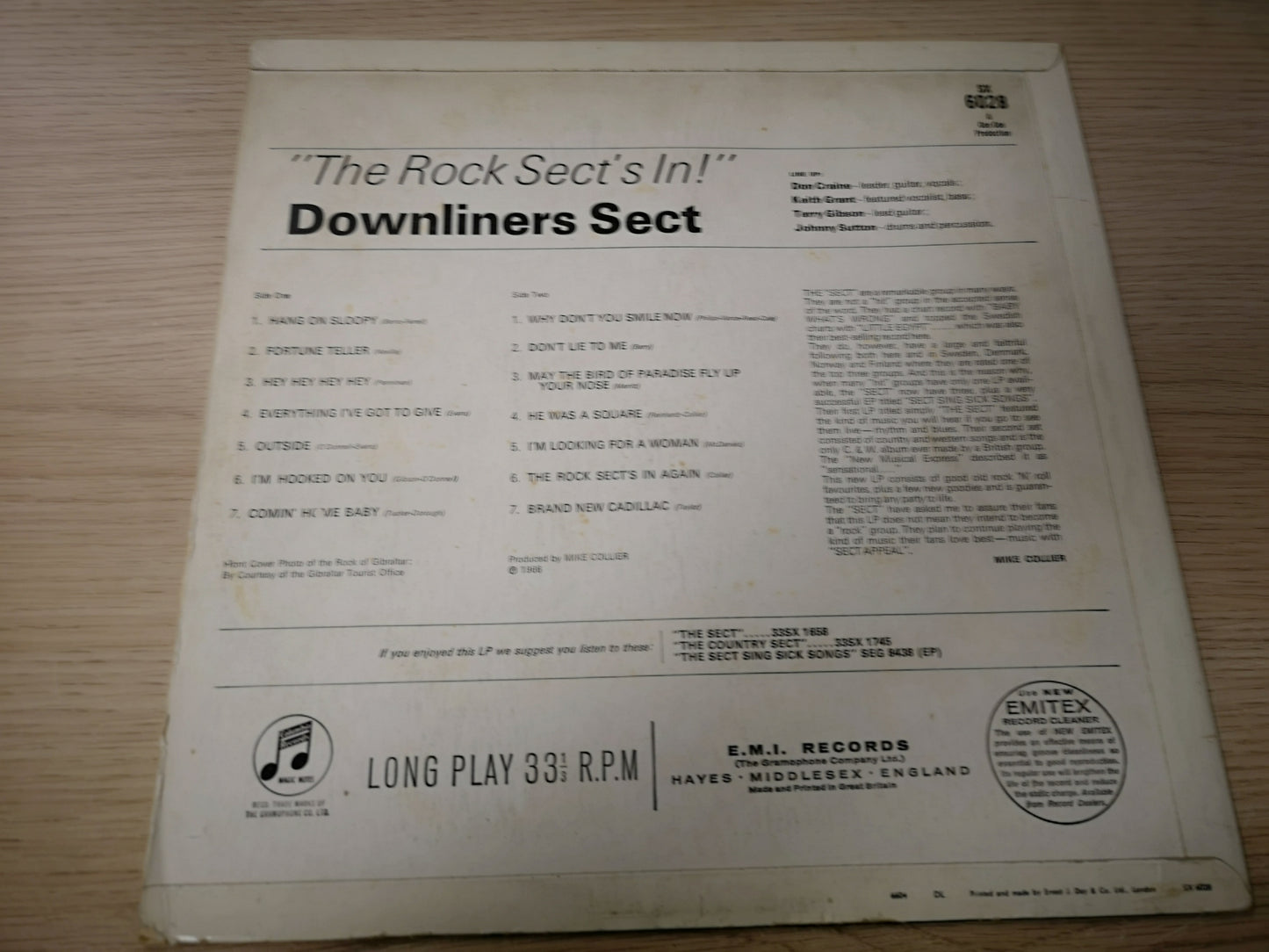 Downliners Sect "The Rock Sect's In" Orig Denmark 1966 VG+/VG++  .