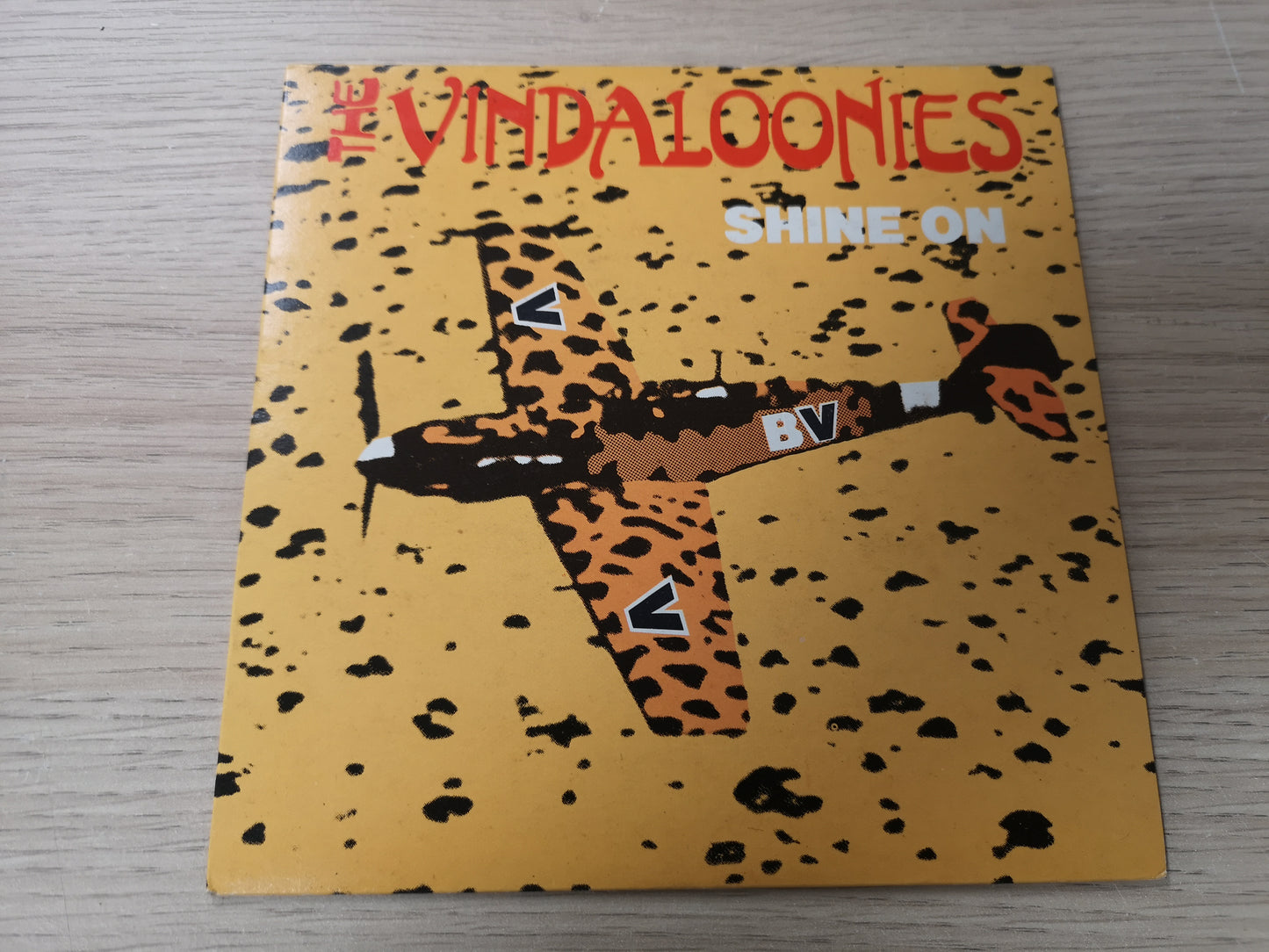 Vindaloonies "Shine On" Orig Australia 1987 M-/M- (7" Single)