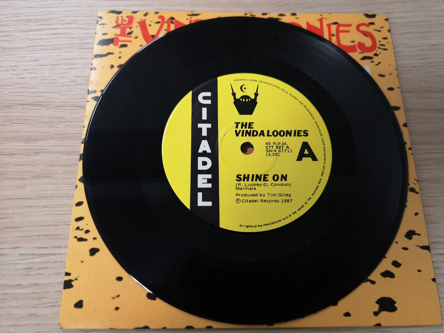 Vindaloonies "Shine On" Orig Australia 1987 M-/M- (7" Single)