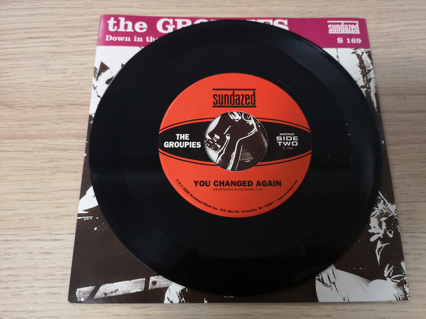 Groupies "Down in The Bottom" Re US 2005 M/M (7" Single - N.Y. Garage 1966)