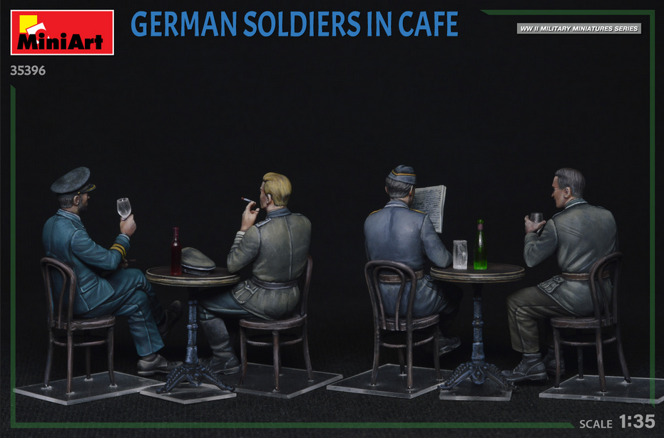 German Soldiers in Cafe - MINIART 1/35