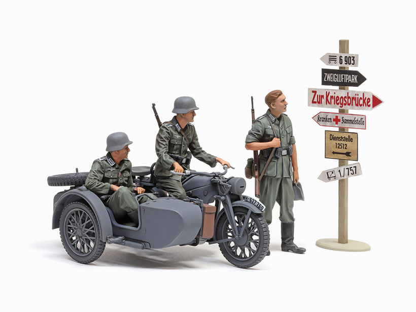 Moto KS600 & Sidecar + 3 figurines - TAMIYA 1/35