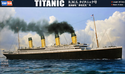 R.M.S. Titanic - HOBBY BOSS 1/700