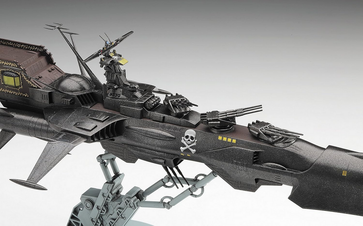 Space Pirate Battleship: "Arcadia" Third Ship (Variant) Attack Enhanced Type - Captain Harlock - HASEGAWA 1/1500