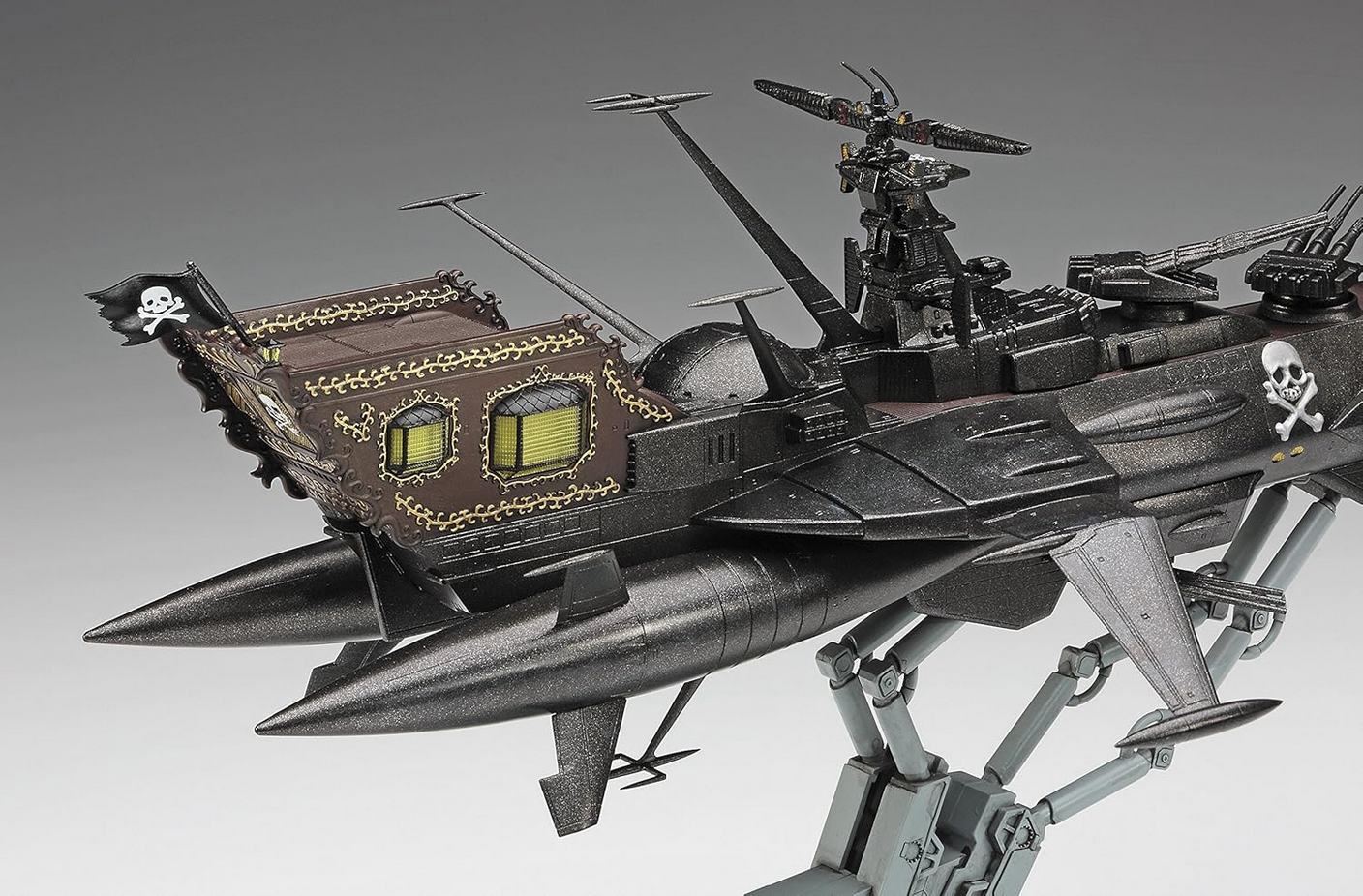 Space Pirate Battleship: "Arcadia" Third Ship (Variant) Attack Enhanced Type - Captain Harlock - HASEGAWA 1/1500