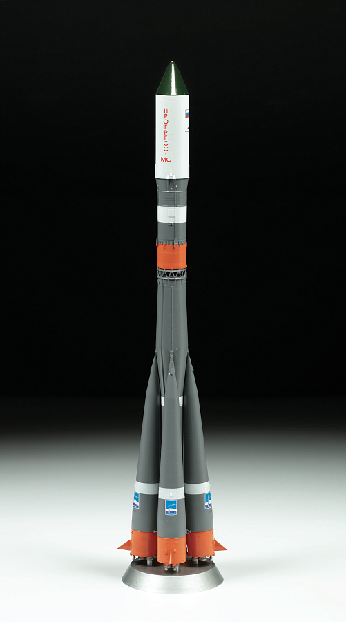 Launch Vehicle Soyuz-2 - ZVEZDA 1/144