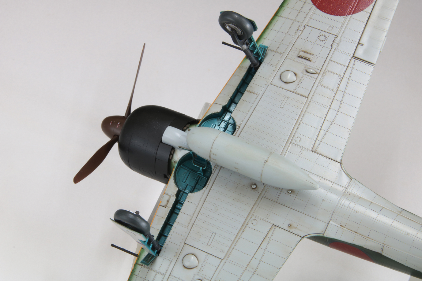 IJN A6M5 Carrier Fighter Zero Model 52 (Mitsubishi, Mid Prod.) - FINEMOLDS 1/48