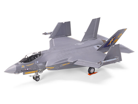 Lockheed Martin F-35C Lightning II - TAMIYA 1/72