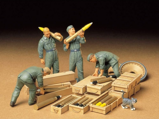 German Tank Ammo-Loading Crew (4 figurines) - TAMIYA 1/35