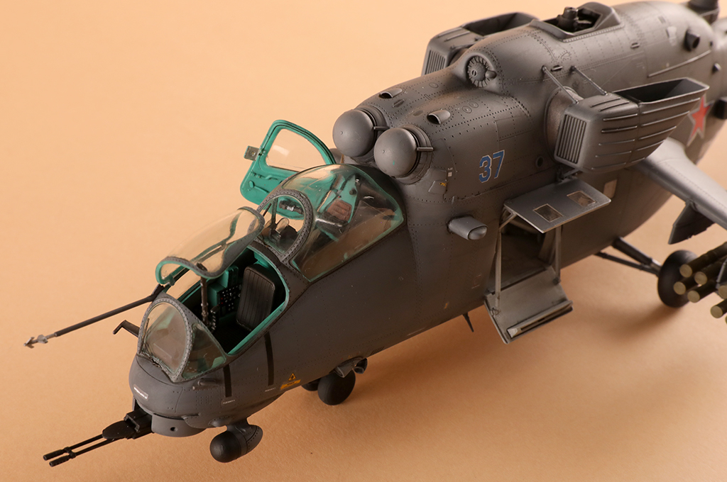 Mi-35M Hind-E - TRUMPETER 1/48