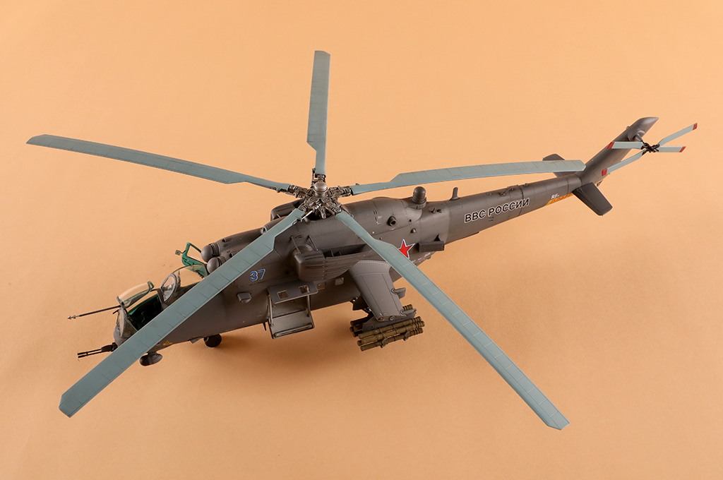 Mi-35M Hind-E - TRUMPETER 1/48