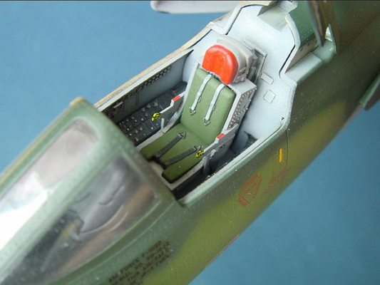 Republic F-105D Thunderchief - TRUMPETER 1/32