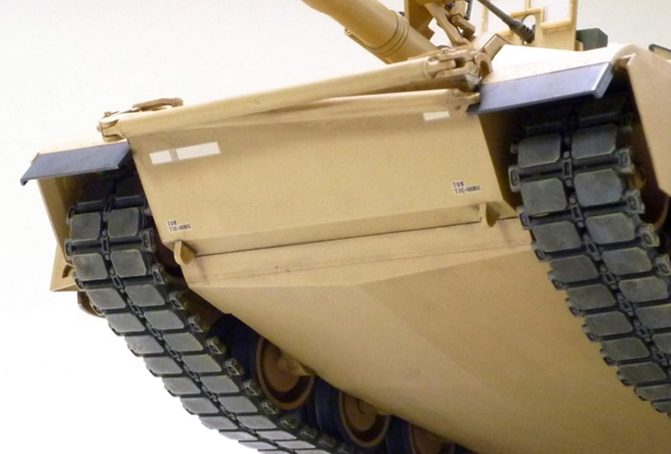 U.S. Main Battle Tank M1A2 SEP Abrams TUSK II - TAMIYA 1/35