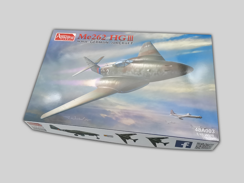 Me262 HG III - WWII German Aircraft - AMUSING HOBBY 1/48