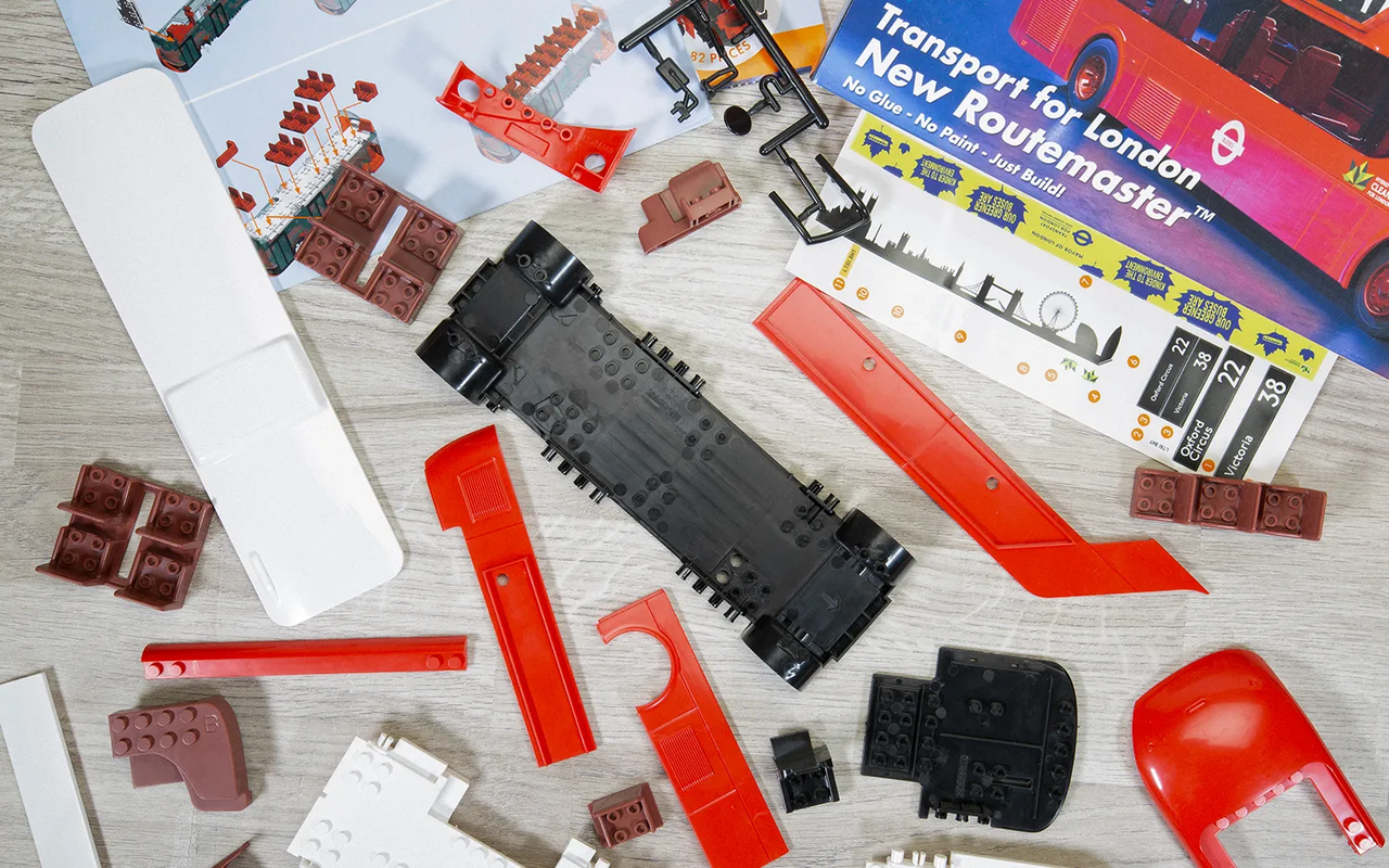 Transport for London New Routemaster - Quick build - AIRFIX