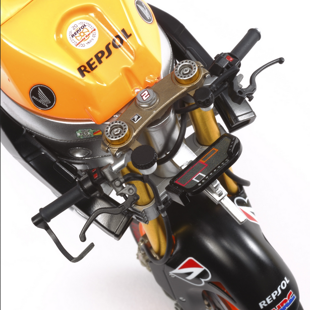 2014 REPSOL Honda RC213V '14 - TAMIYA 1/12