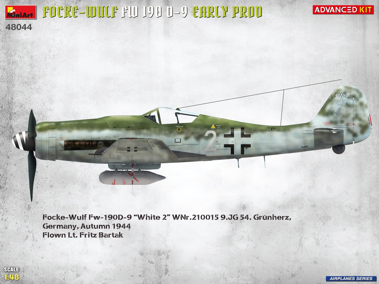 Focke-Wulf Fw 190D-9 [Early Prod.] - Advanced Kit - MINIART 1/48