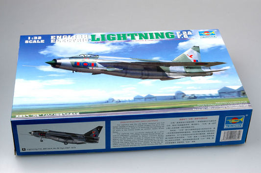 English Electric Lightning F.2A / F.6 - TRUMPETER 1/32