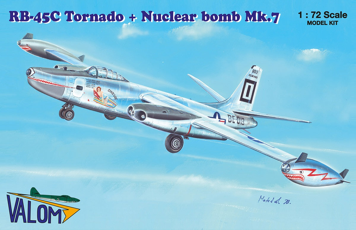 RB-45C Tornado + Nuclear bomb Mk.7 - VALOM 1/72