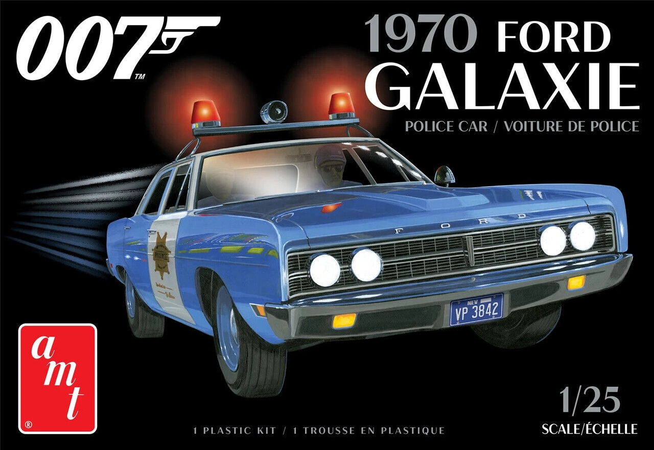 James Bond 1970 Ford Galaxie Police Car - AMT 1/25